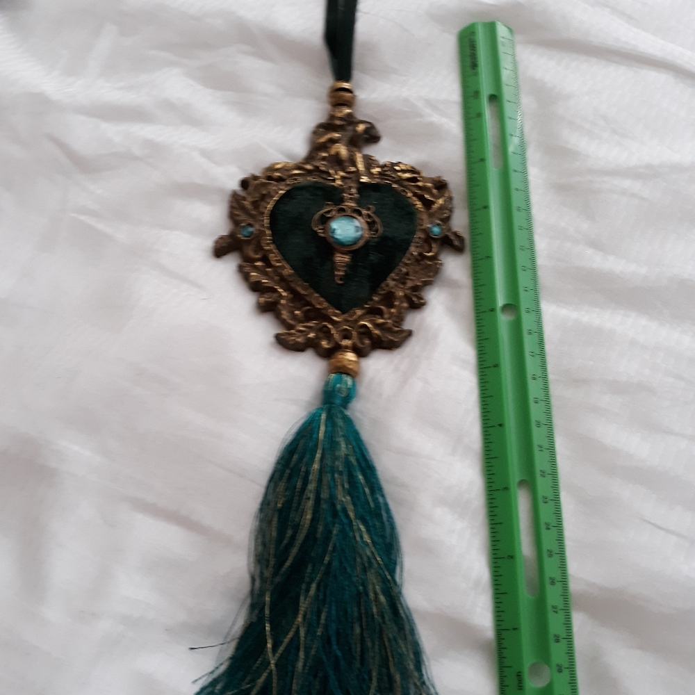 Deep aqua angel theme heart hanging deco with tassel